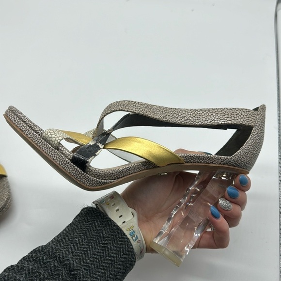 Diane Von Furstenberg Ibiza Sandal Clear Snakeskin Heels Size 6 - Picture 9 of 14